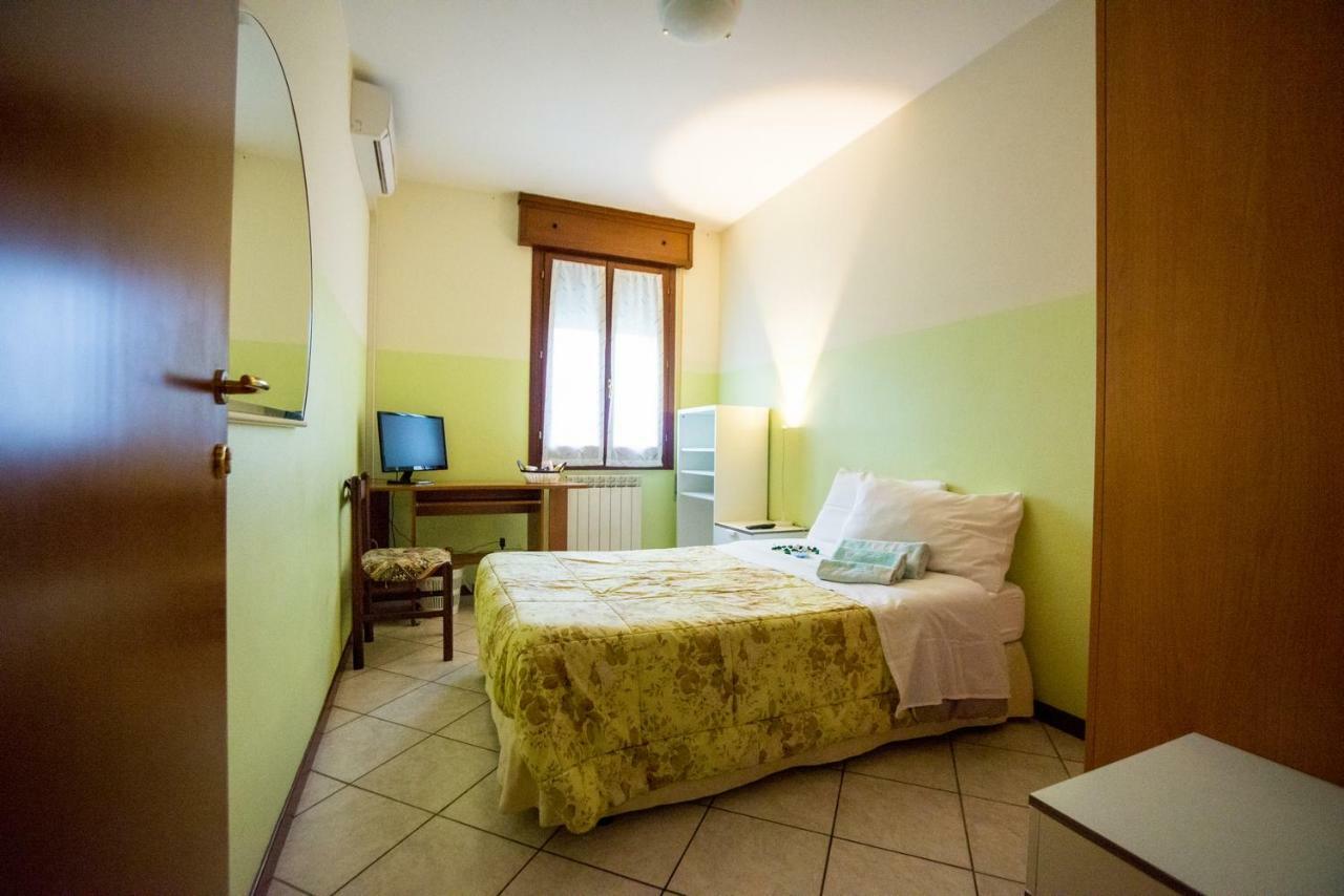 Adria Bella Locazione Turistica Bed & Breakfast Luaran gambar